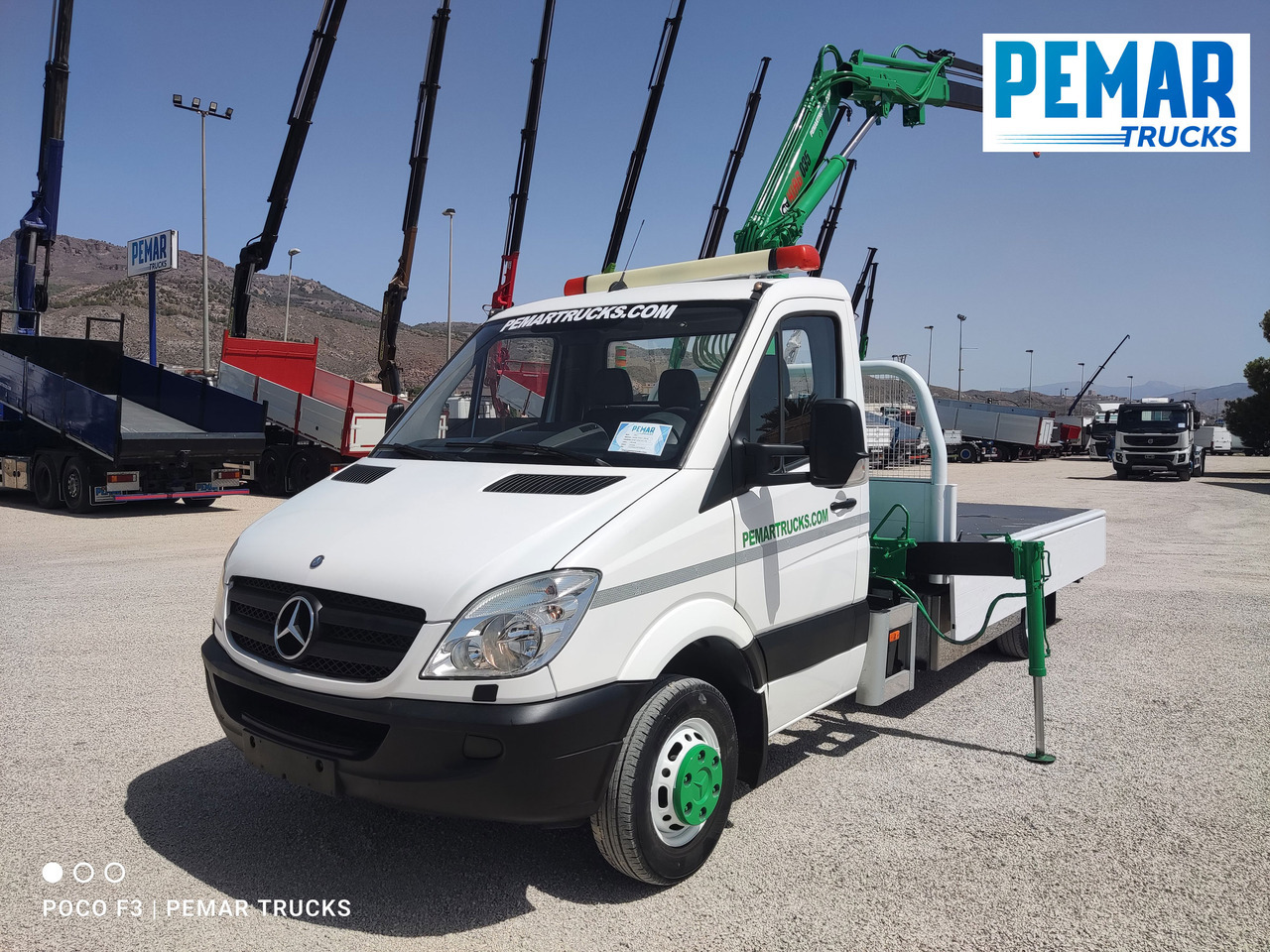 MERCEDES-BENZ SPRINTER 515 CDI GRUA CAJA FIJA 150 CV - Nákladní automobil valníkový/ Plošinový, Auto s hydraulickou rukou: obrázek 1 MERCEDES-BENZ SPRINTER 515 CDI GRUA CAJA FIJA 150 CV - Nákladní automobil valníkový/ Plošinový, Auto s hydraulickou rukou: obrázek 1