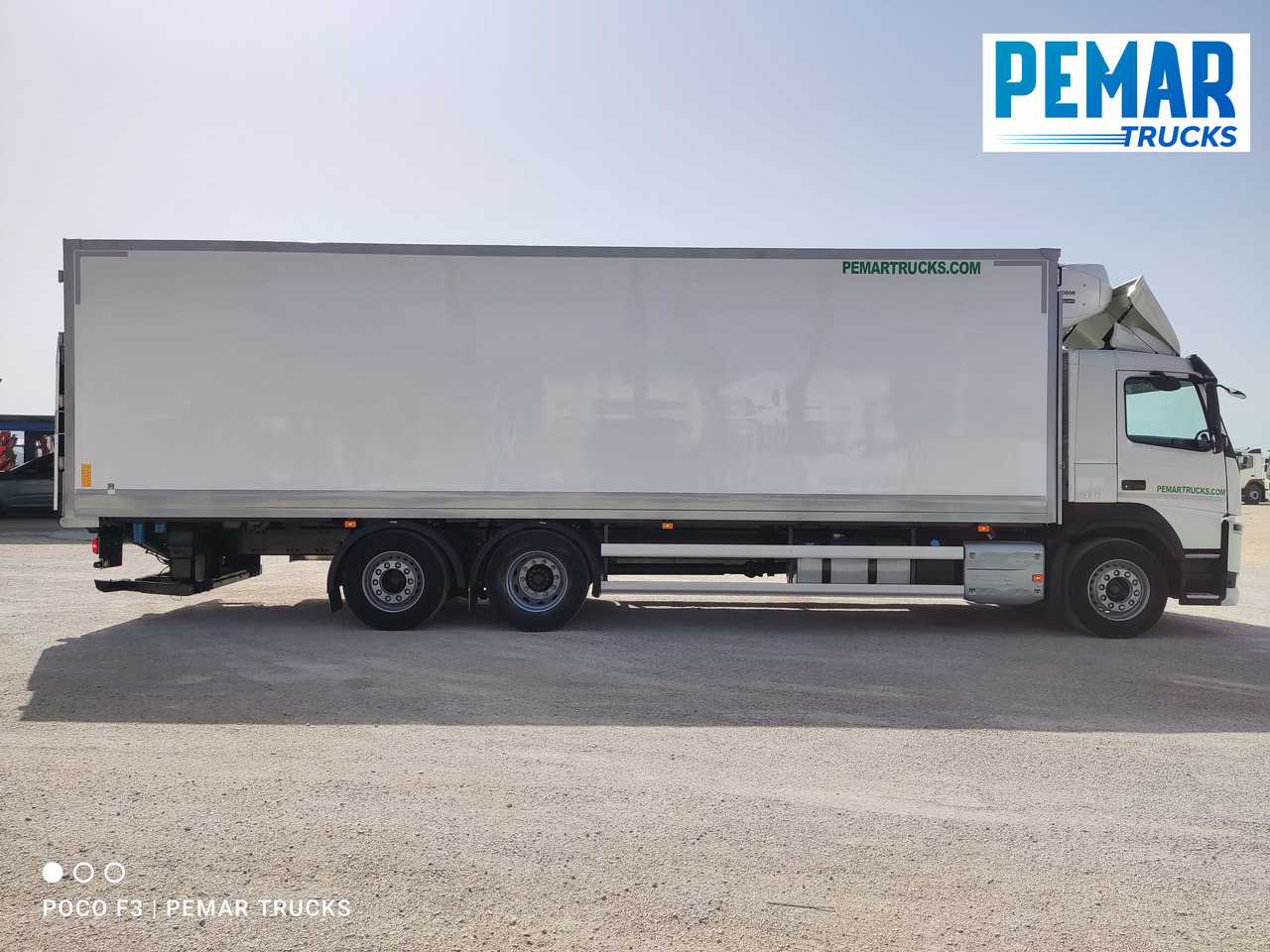 VOLVO FM 410 6X2 FRIGORIFICO EURO 6 - Chladírenský nákladní automobil: obrázek 4 VOLVO FM 410 6X2 FRIGORIFICO EURO 6 - Chladírenský nákladní automobil: obrázek 4