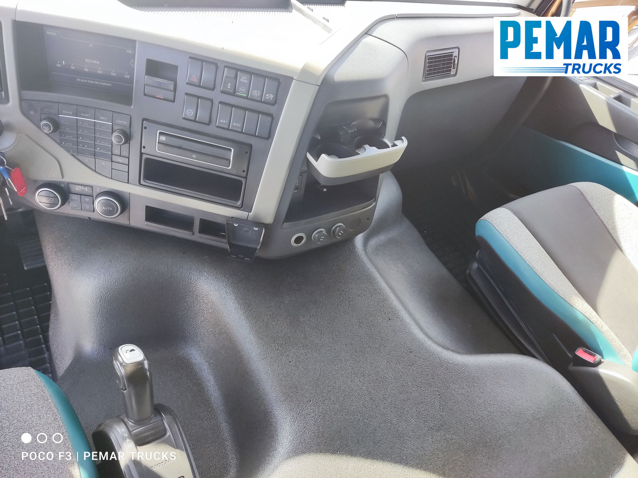 Plachtový nákladní auto VOLVO FM 410 TAUTLINER: obrázek 24