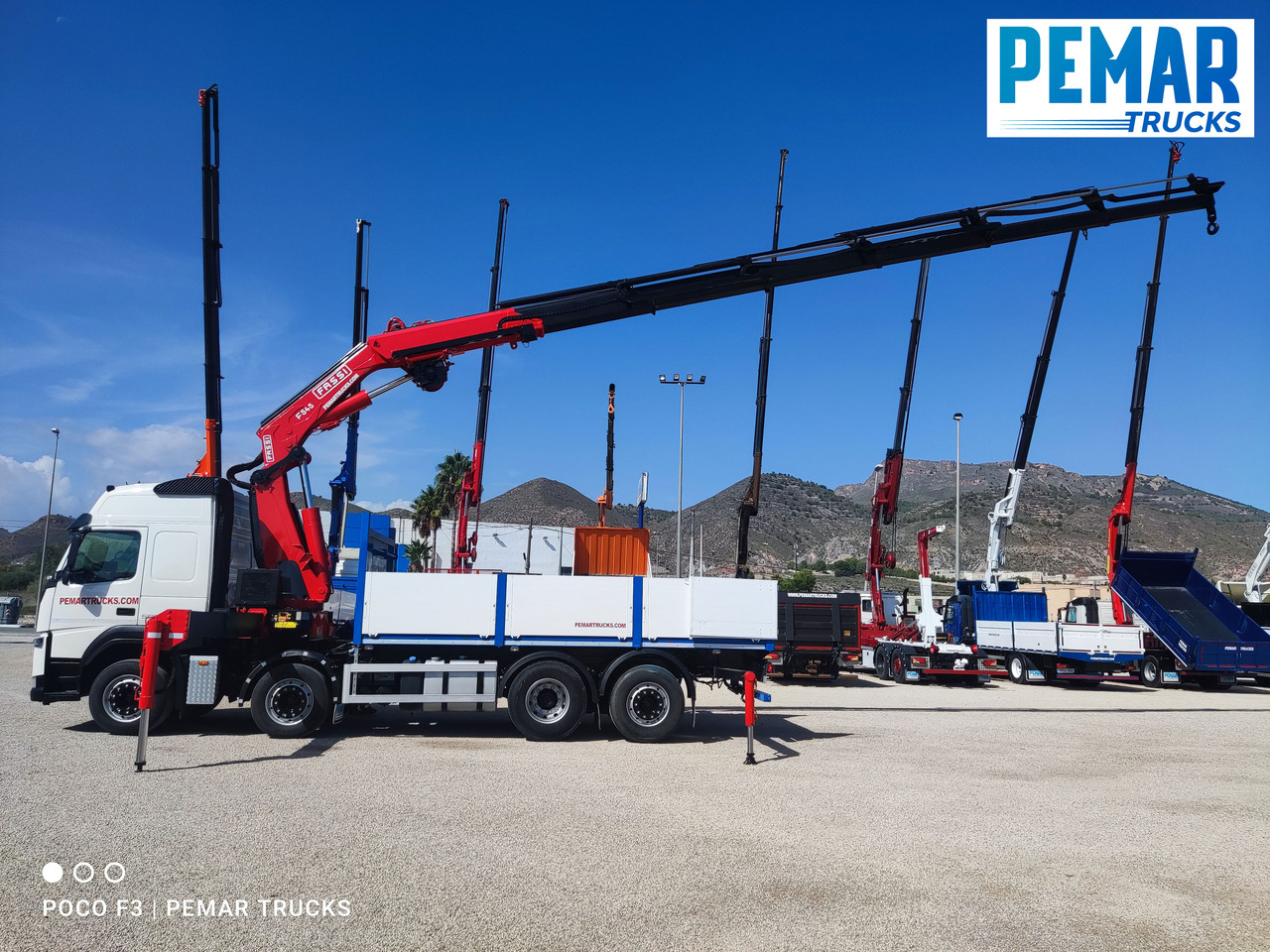 VOLVO FM 500 8X2 GRUA CAJA FIJA 32T - Auto s hydraulickou rukou: obrázek 4 VOLVO FM 500 8X2 GRUA CAJA FIJA 32T - Auto s hydraulickou rukou: obrázek 4