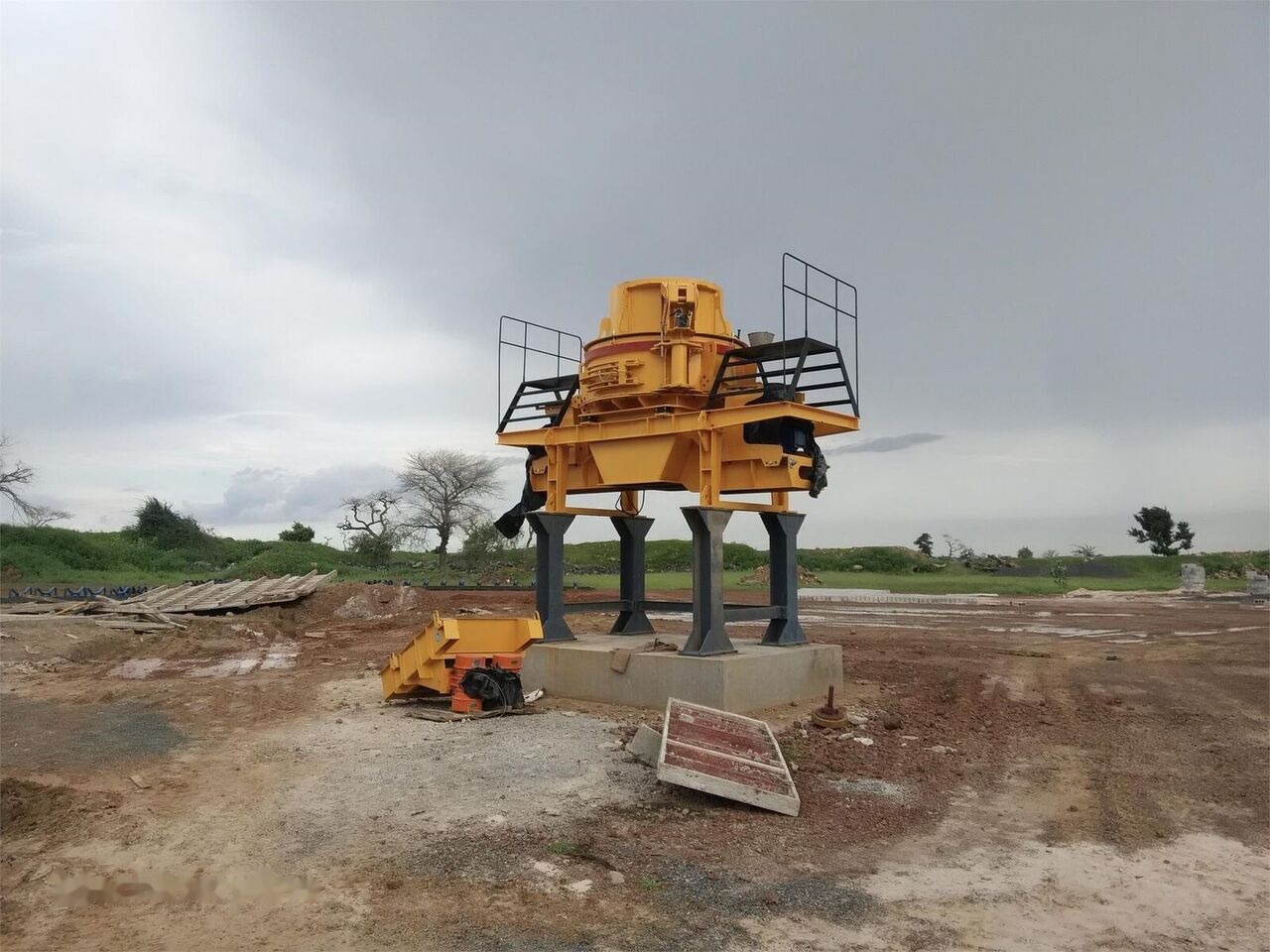 Kinglink 250-300 TPH Stationary Basalt Stone Crushing Plant - Drticí zařízení: obrázek 2 Kinglink 250-300 TPH Stationary Basalt Stone Crushing Plant - Drticí zařízení: obrázek 2