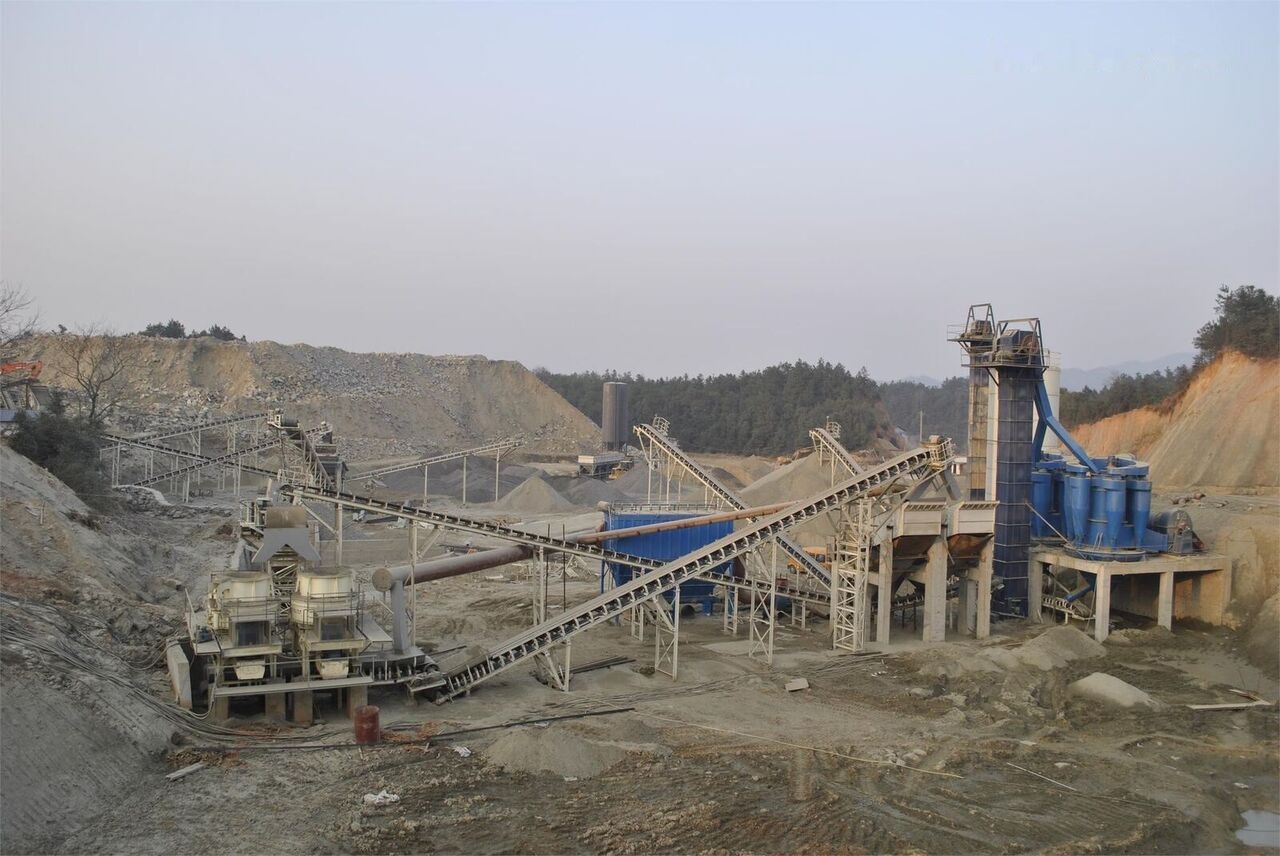 Kinglink 250TPH Granite/Basalt/Riverstone Crushing Plant - Drticí zařízení: obrázek 1 Kinglink 250TPH Granite/Basalt/Riverstone Crushing Plant - Drticí zařízení: obrázek 1