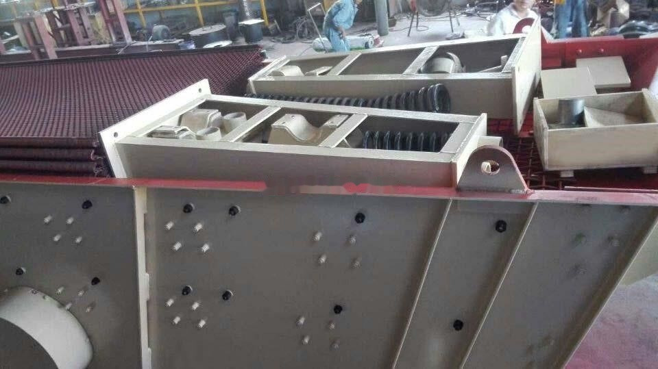 Kinglink 3YK1548 Inclined Vibrating Screen | Mining | Quarry - Třídič: obrázek 4 Kinglink 3YK1548 Inclined Vibrating Screen | Mining | Quarry - Třídič: obrázek 4