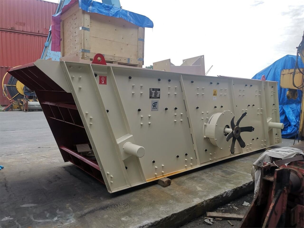 Kinglink 3YK1548 Vibrating Grizzly Screen | 100TPH - Třídič: obrázek 5 Kinglink 3YK1548 Vibrating Grizzly Screen | 100TPH - Třídič: obrázek 5