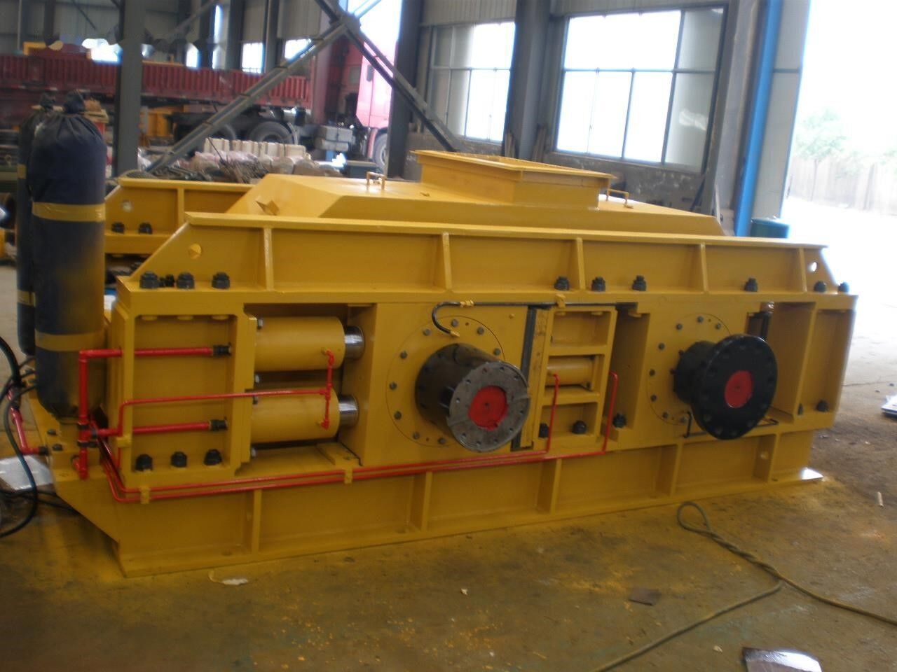 Kinglink Hydraulic Roller Crushing Machine KL2PGS1000 - Drticí zařízení: obrázek 3 Kinglink Hydraulic Roller Crushing Machine KL2PGS1000 - Drticí zařízení: obrázek 3