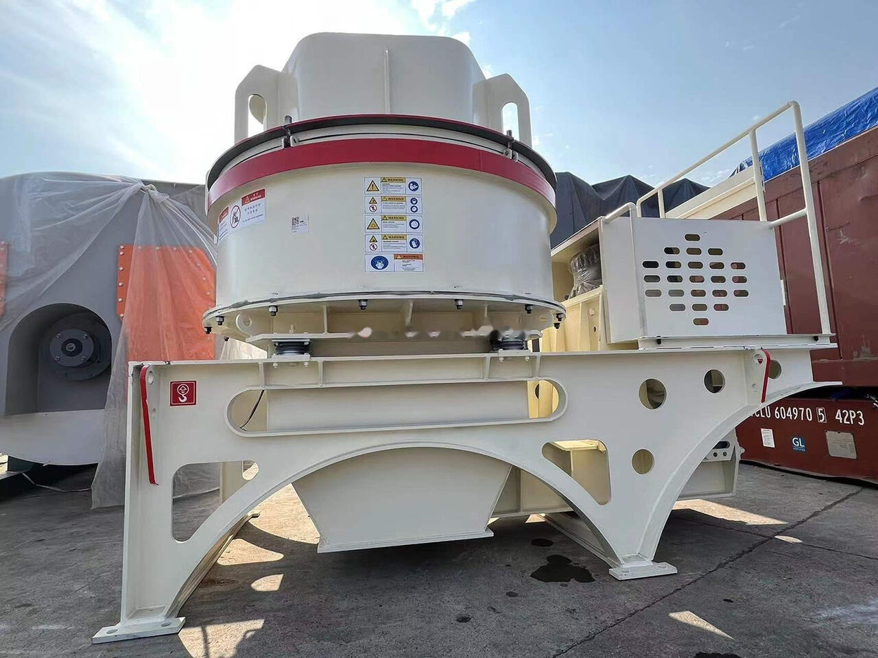 Kinglink KL-7 Vertical Shaft Impactor (VSI) for 5mm Sand Making | 30tph - Drticí zařízení: obrázek 3 Kinglink KL-7 Vertical Shaft Impactor (VSI) for 5mm Sand Making | 30tph - Drticí zařízení: obrázek 3