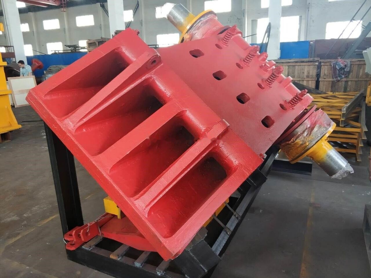 Kinglink KPE1200x1000 Primary Jaw Crusher for Quarry - Čelisťový drtič: obrázek 4 Kinglink KPE1200x1000 Primary Jaw Crusher for Quarry - Čelisťový drtič: obrázek 4