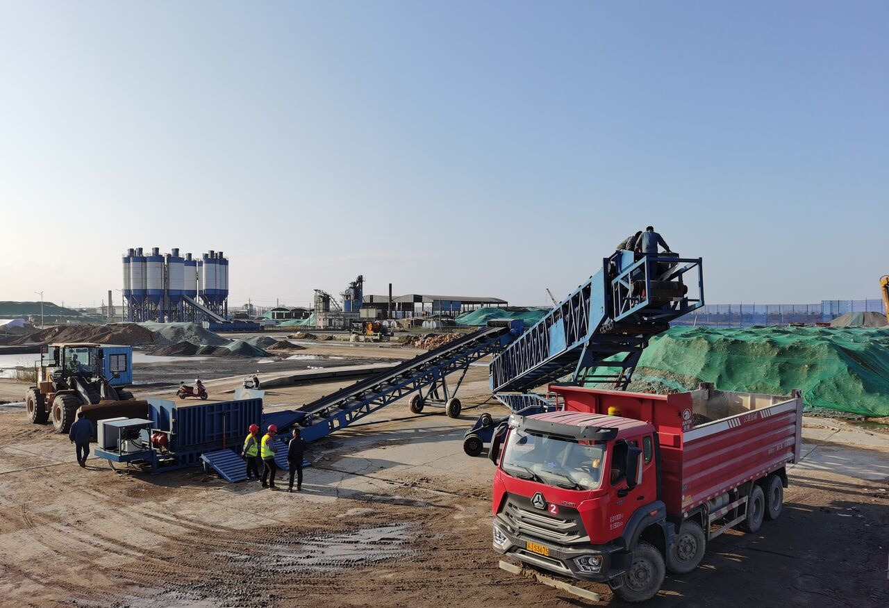Kinglink New Belt Conveyor | Telescopic Radial Stacker - Pásový dopravník: obrázek 1 Kinglink New Belt Conveyor | Telescopic Radial Stacker - Pásový dopravník: obrázek 1