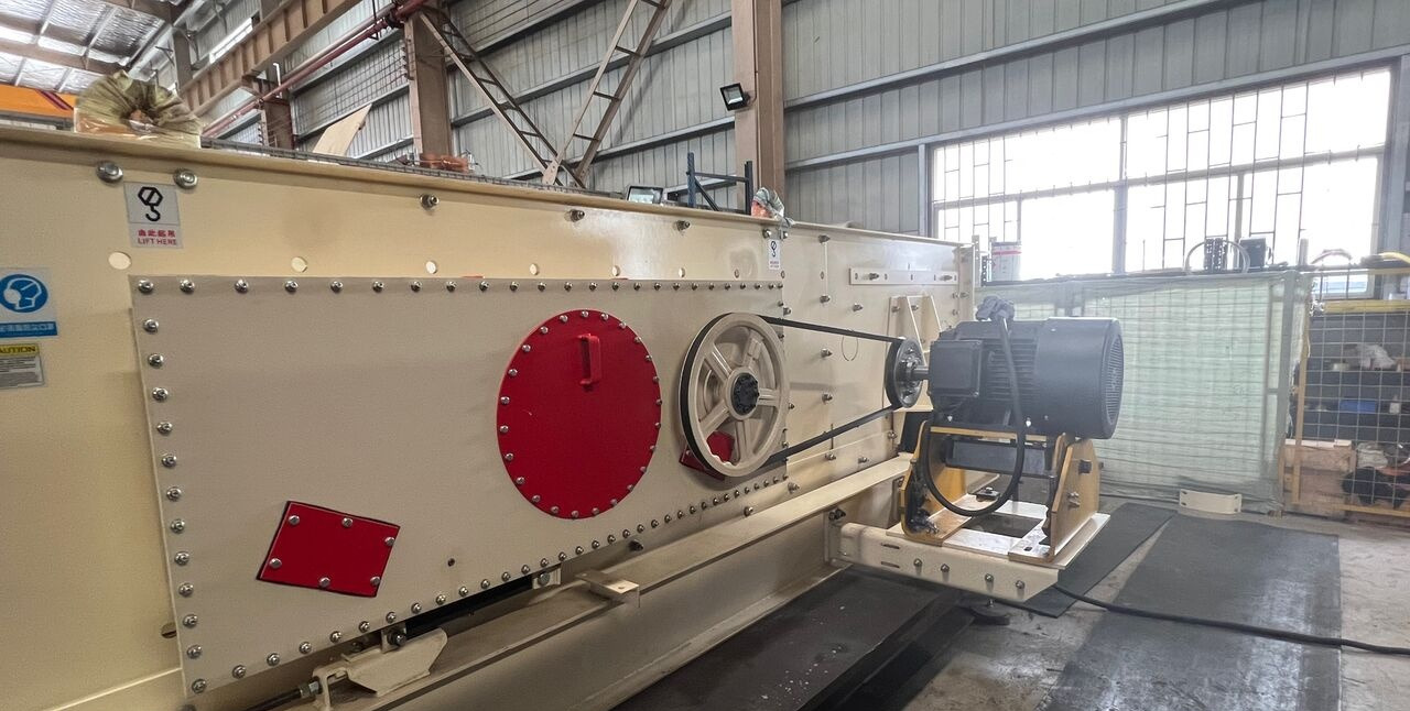 Kinglink New Horizontal Vibrating Screen - Třídič: obrázek 2 Kinglink New Horizontal Vibrating Screen - Třídič: obrázek 2
