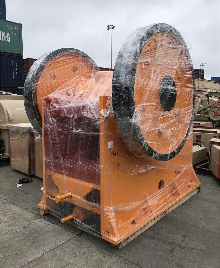 Kinglink PE2436 Primary Jaw Crusher - Čelisťový drtič: obrázek 2 Kinglink PE2436 Primary Jaw Crusher - Čelisťový drtič: obrázek 2