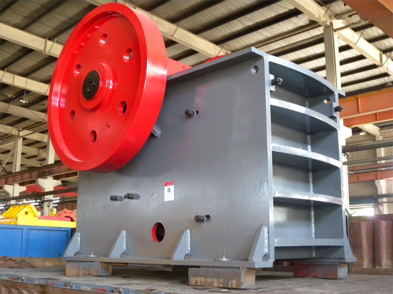Kinglink PE600x900 Copper Mines Jaw Crusher - Čelisťový drtič: obrázek 1 Kinglink PE600x900 Copper Mines Jaw Crusher - Čelisťový drtič: obrázek 1