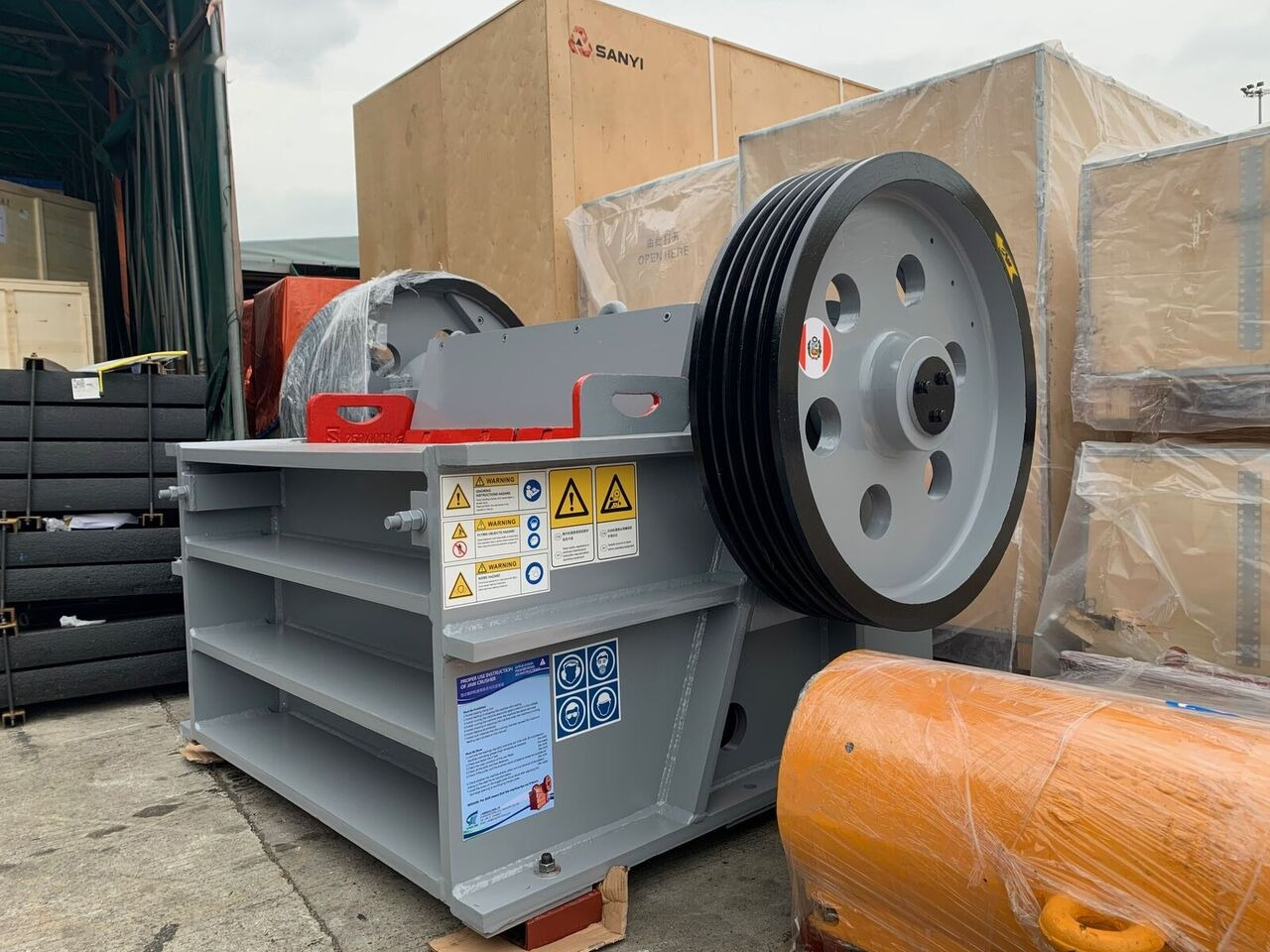Kinglink PEX250X1200 Jaw Crusher with NSK Bearings - Čelisťový drtič: obrázek 2 Kinglink PEX250X1200 Jaw Crusher with NSK Bearings - Čelisťový drtič: obrázek 2