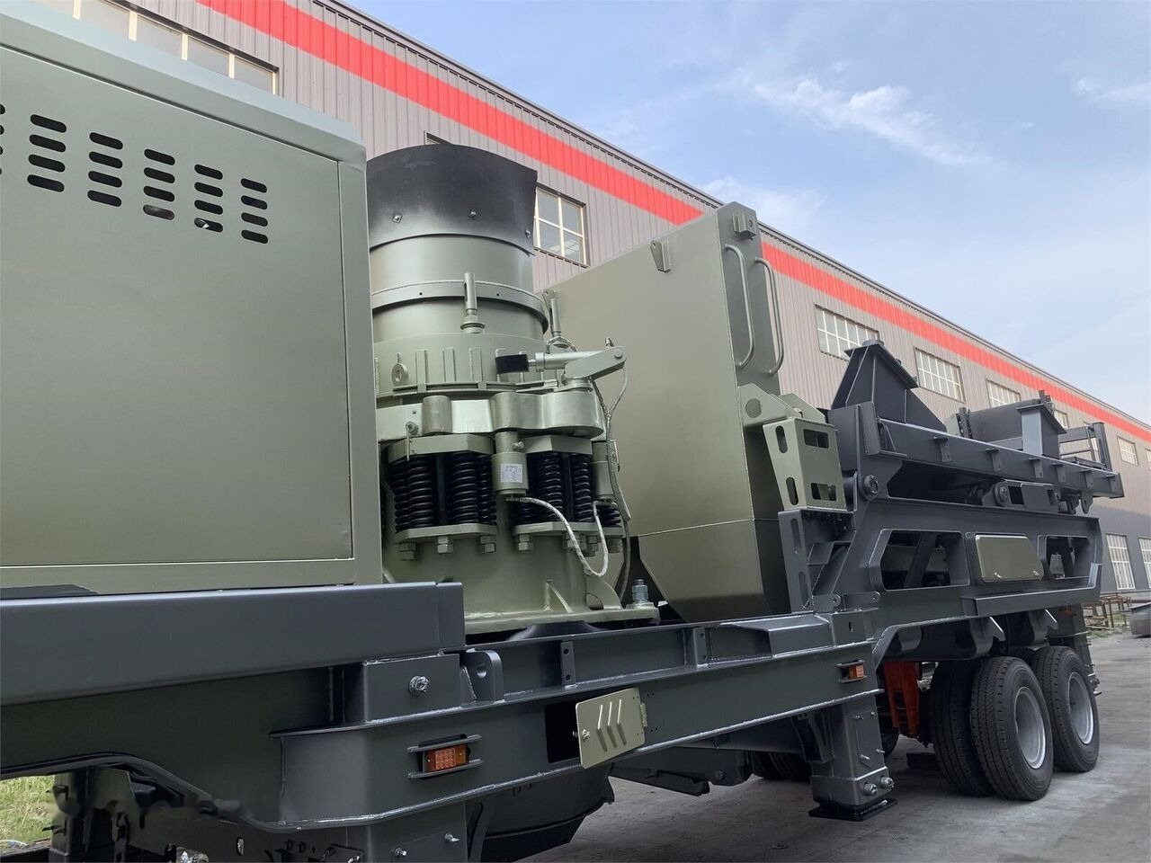 Kinglink Portable Cone Crusher KL3S1860C130 - Kuželový drtič: obrázek 4 Kinglink Portable Cone Crusher KL3S1860C130 - Kuželový drtič: obrázek 4