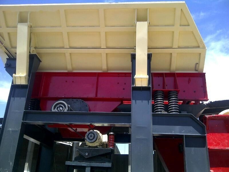 Kinglink Vibrating feeder ZSW380*96 - Důlní stroj: obrázek 1 Kinglink Vibrating feeder ZSW380*96 - Důlní stroj: obrázek 1