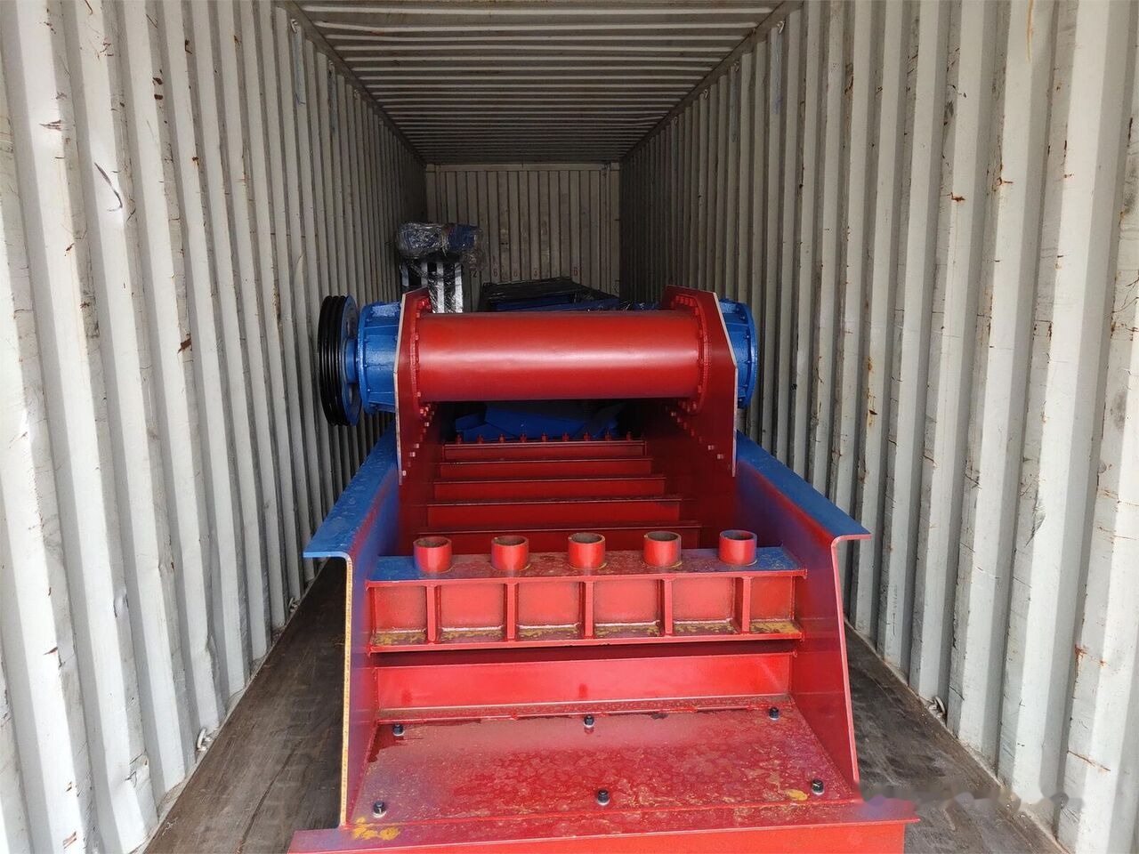 Kinglink ZSW490x110 Linear Vibrating Feeder - Důlní stroj: obrázek 4 Kinglink ZSW490x110 Linear Vibrating Feeder - Důlní stroj: obrázek 4