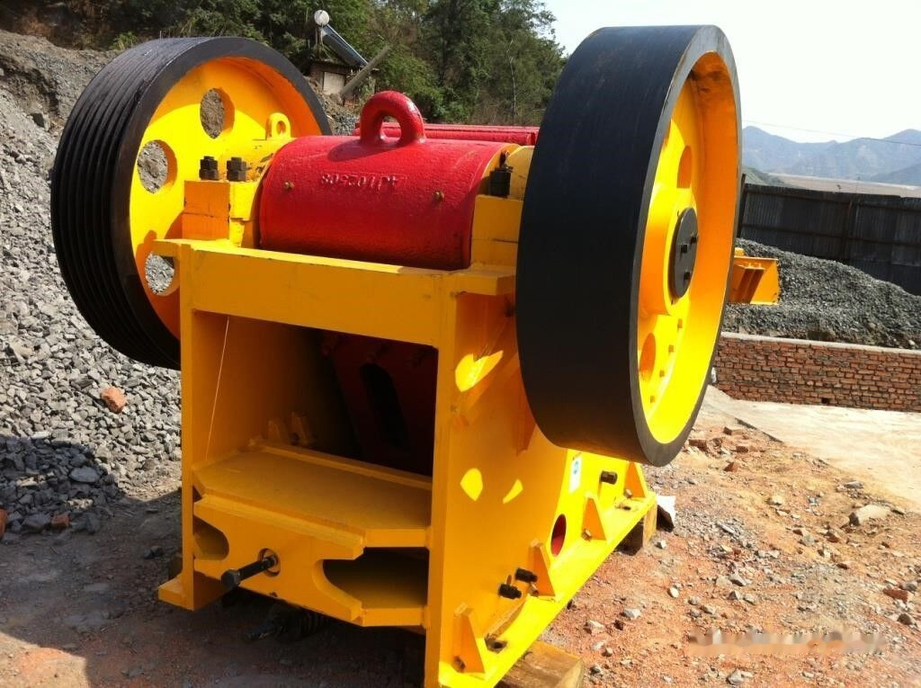 Kinglink Zinc Mineral Stone Jaw Crusher 2030 | PE500x750 - Čelisťový drtič: obrázek 4 Kinglink Zinc Mineral Stone Jaw Crusher 2030 | PE500x750 - Čelisťový drtič: obrázek 4