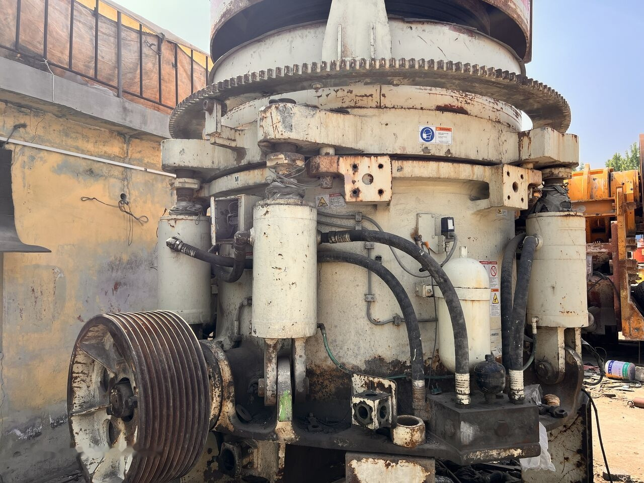 Metso Nordberg HP5 Cone Crusher - Kuželový drtič: obrázek 2 Metso Nordberg HP5 Cone Crusher - Kuželový drtič: obrázek 2