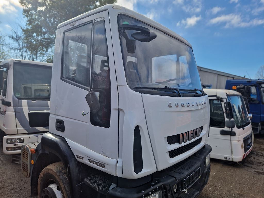 IVECO EUROCARGO - Kabina pro Nákladní auto: obrázek 3 IVECO EUROCARGO - Kabina pro Nákladní auto: obrázek 3