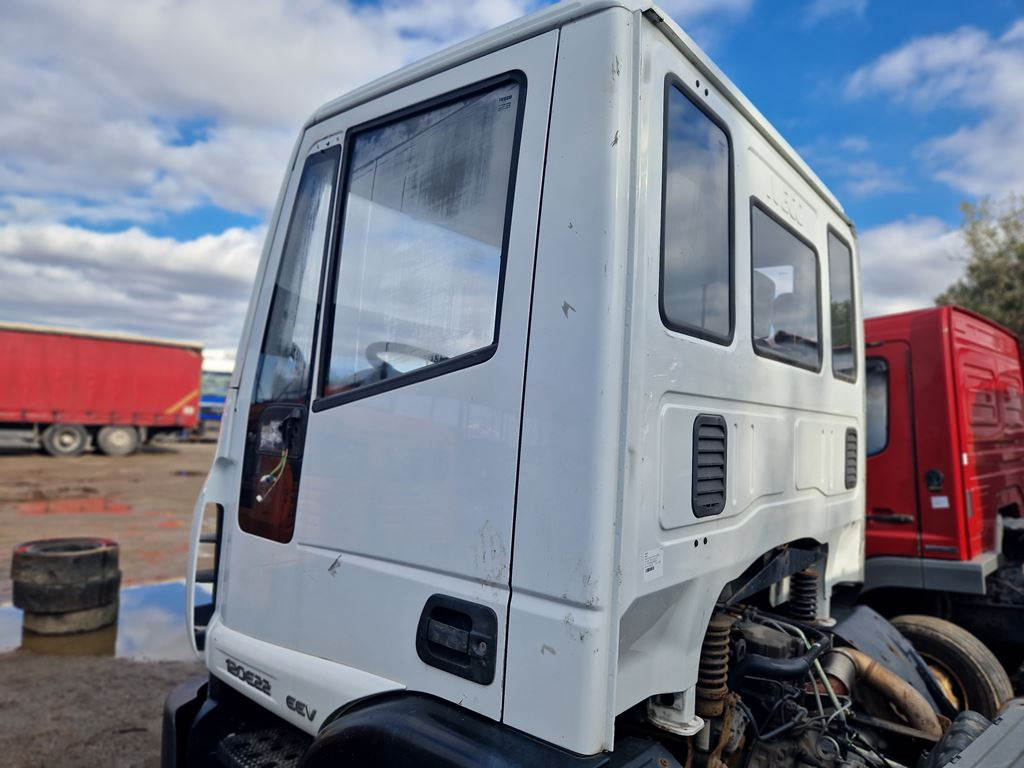IVECO EUROCARGO - Kabina pro Nákladní auto: obrázek 5 IVECO EUROCARGO - Kabina pro Nákladní auto: obrázek 5