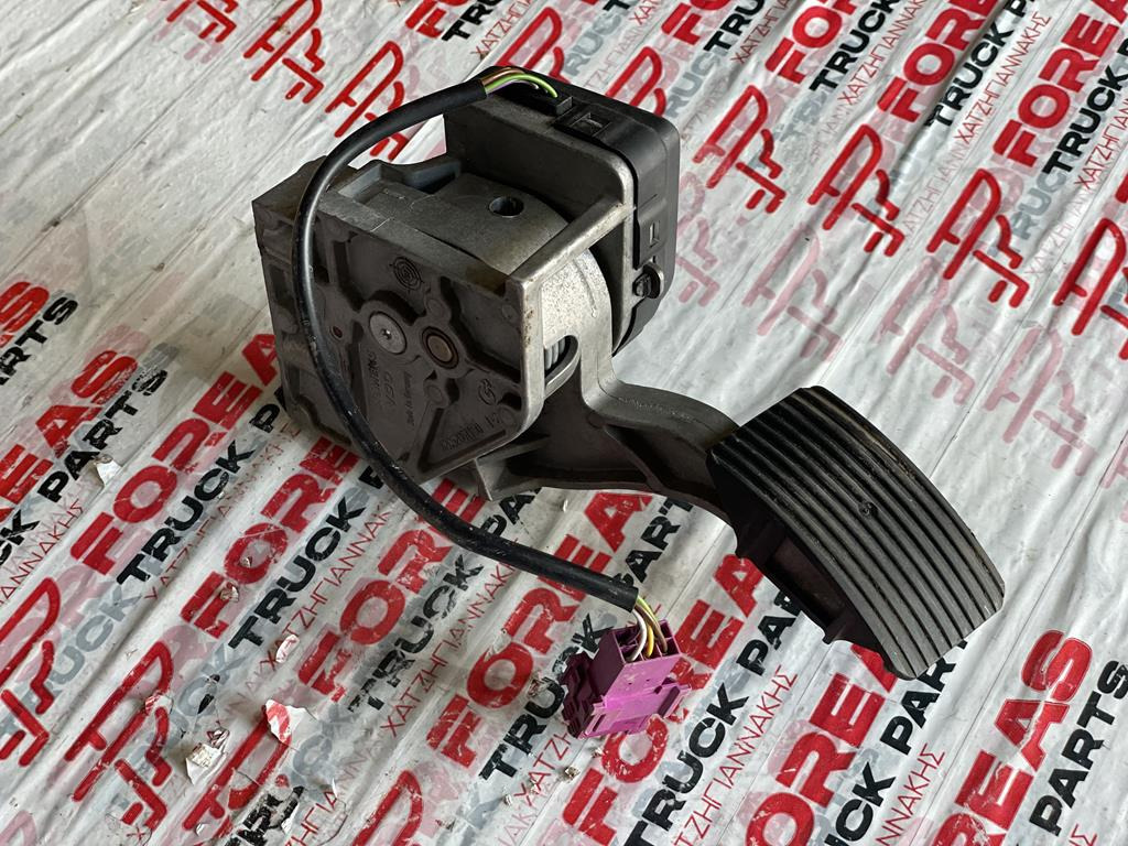 MAN 81.25970.6100 - Pedál pro Nákladní auto: obrázek 2 MAN 81.25970.6100 - Pedál pro Nákladní auto: obrázek 2