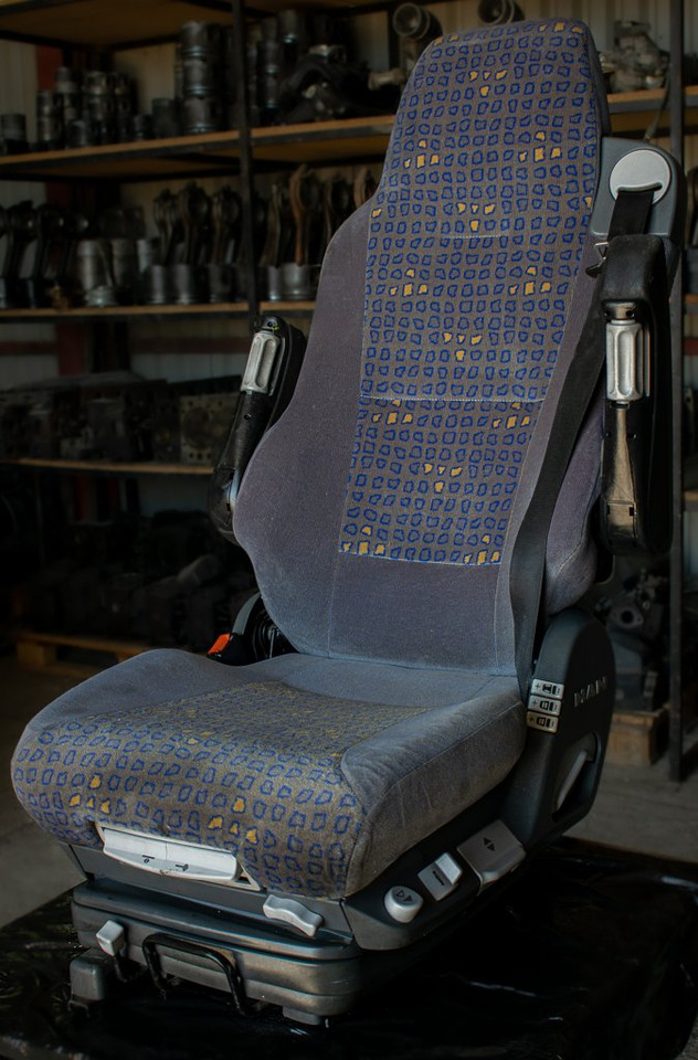 MAN TGA AIR SEAT - DRIVER - Sedaček pro Nákladní auto: obrázek 2 MAN TGA AIR SEAT - DRIVER - Sedaček pro Nákladní auto: obrázek 2