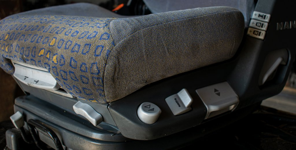 MAN TGA AIR SEAT - DRIVER - Sedaček pro Nákladní auto: obrázek 3 MAN TGA AIR SEAT - DRIVER - Sedaček pro Nákladní auto: obrázek 3