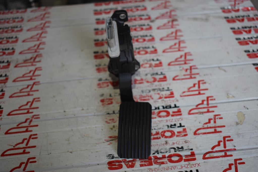 MAN TGX - Pedál pro Nákladní auto: obrázek 2 MAN TGX - Pedál pro Nákladní auto: obrázek 2