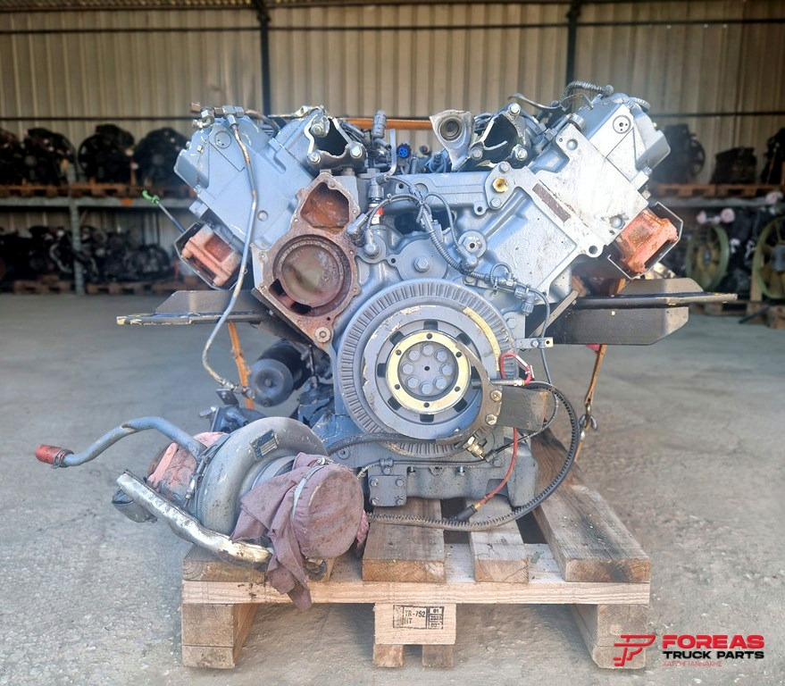 MAN V12 MARINE ENGINE EURO 3 - Motor: obrázek 2 MAN V12 MARINE ENGINE EURO 3 - Motor: obrázek 2
