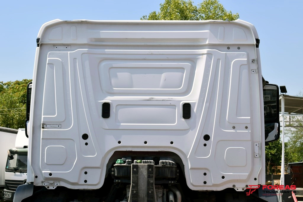 MERCEDES ANTOS 1840 - Kabina: obrázek 5 MERCEDES ANTOS 1840 - Kabina: obrázek 5