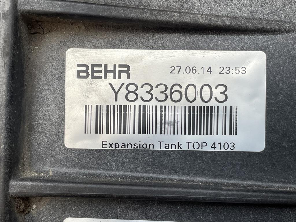 MERCEDES-BENZ ACTROS MP4 - A 960 501 41 03 - Expanzní nádobka pro Nákladní auto: obrázek 3 MERCEDES-BENZ ACTROS MP4 - A 960 501 41 03 - Expanzní nádobka pro Nákladní auto: obrázek 3