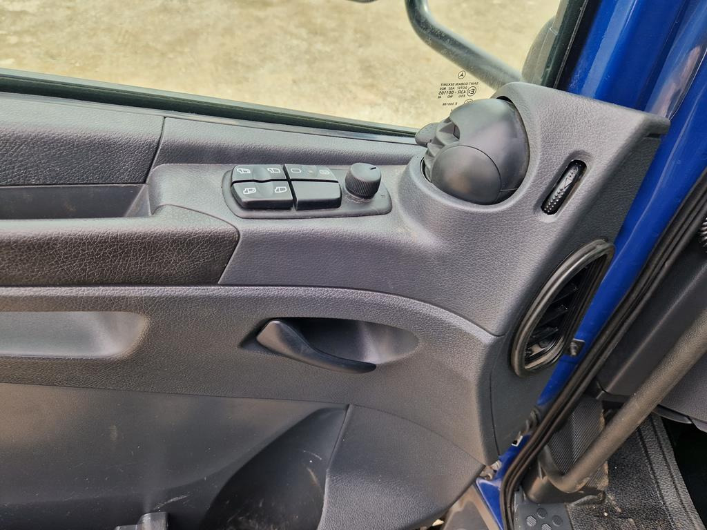 Plachtový nákladní auto MERCEDES-BENZ ATEGO 1218: obrázek 16 Plachtový nákladní auto MERCEDES-BENZ ATEGO 1218: obrázek 16