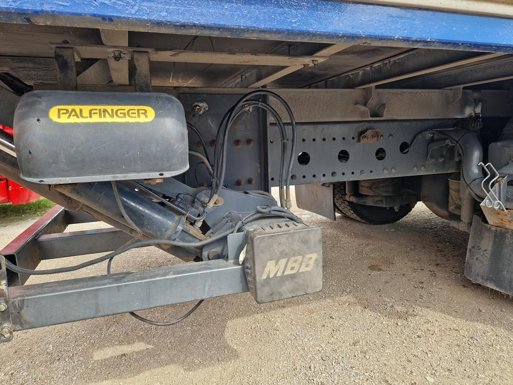 Plachtový nákladní auto MERCEDES-BENZ ATEGO 1218: obrázek 9 Plachtový nákladní auto MERCEDES-BENZ ATEGO 1218: obrázek 9