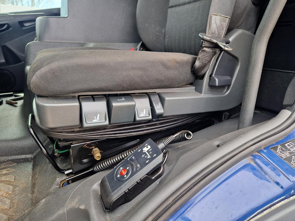 Plachtový nákladní auto MERCEDES-BENZ ATEGO 1218: obrázek 18 Plachtový nákladní auto MERCEDES-BENZ ATEGO 1218: obrázek 18