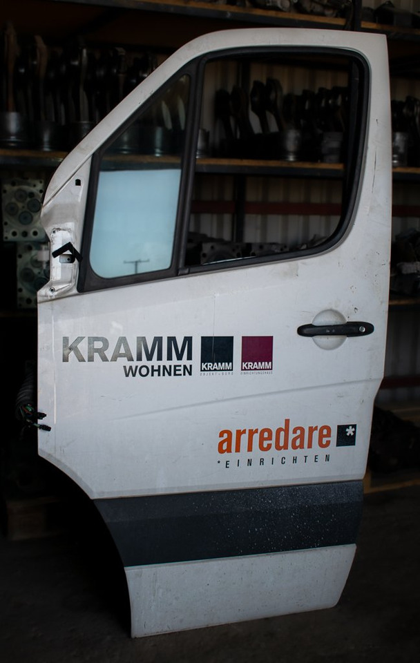 MERCEDES-BENZ SPRINTER 906 - DRIVER - Dveře a díly pro Nákladní auto: obrázek 1 MERCEDES-BENZ SPRINTER 906 - DRIVER - Dveře a díly pro Nákladní auto: obrázek 1