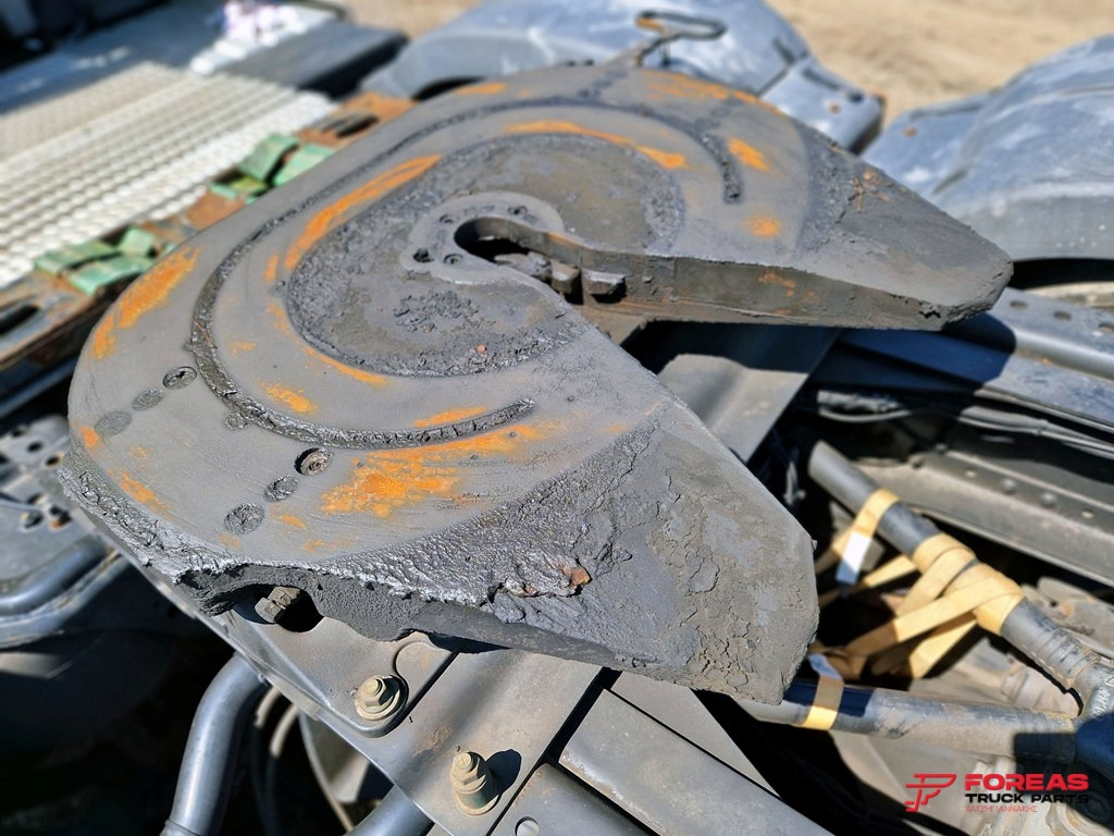 MAN TGX 26.500 6X2 EURO 6C – FOR SPARE PARTS leasing MAN TGX 26.500 6X2 EURO 6C – FOR SPARE PARTS: obrázek 9
