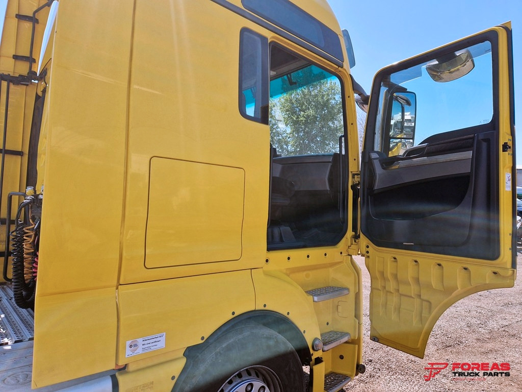 MAN TGX 26.500 6X2 EURO 6C – FOR SPARE PARTS leasing MAN TGX 26.500 6X2 EURO 6C – FOR SPARE PARTS: obrázek 19