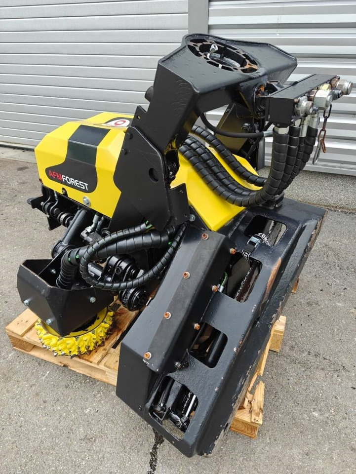 AFM 50 - Kácecí hlava: obrázek 3 AFM 50 - Kácecí hlava: obrázek 3