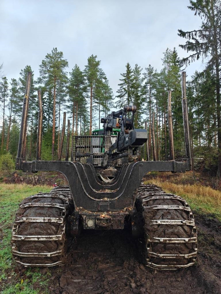 John Deere 1210 G - Vyvážecí souprava: obrázek 4 John Deere 1210 G - Vyvážecí souprava: obrázek 4