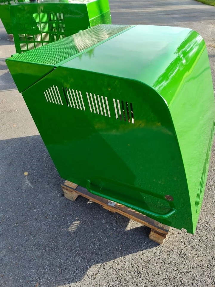 John Deere Hoods For D-serie machines - Kapota pro Zemědělská technika: obrázek 2 John Deere Hoods For D-serie machines - Kapota pro Zemědělská technika: obrázek 2