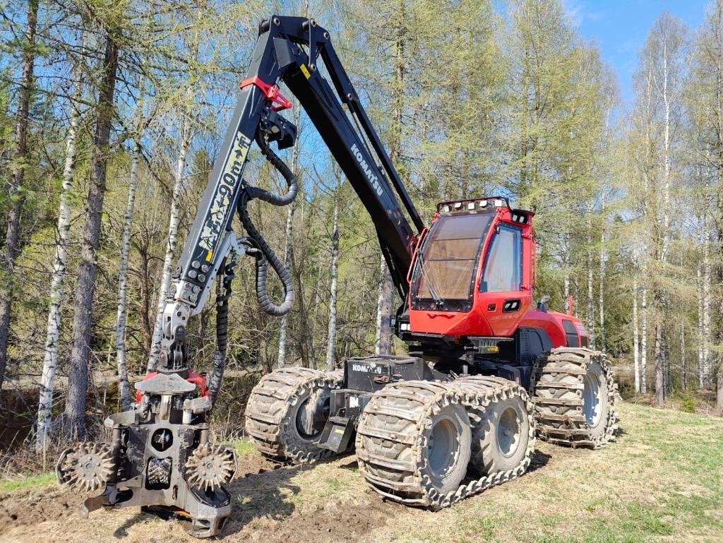 Komatsu 901 - Harvestor: obrázek 1 Komatsu 901 - Harvestor: obrázek 1