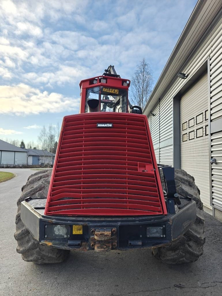 Komatsu 901 TX.1 - Harvestor: obrázek 4 Komatsu 901 TX.1 - Harvestor: obrázek 4