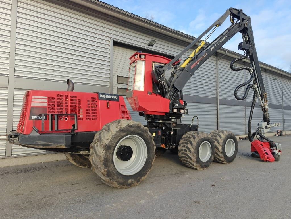 Komatsu 901 TX.1 - Harvestor: obrázek 5 Komatsu 901 TX.1 - Harvestor: obrázek 5