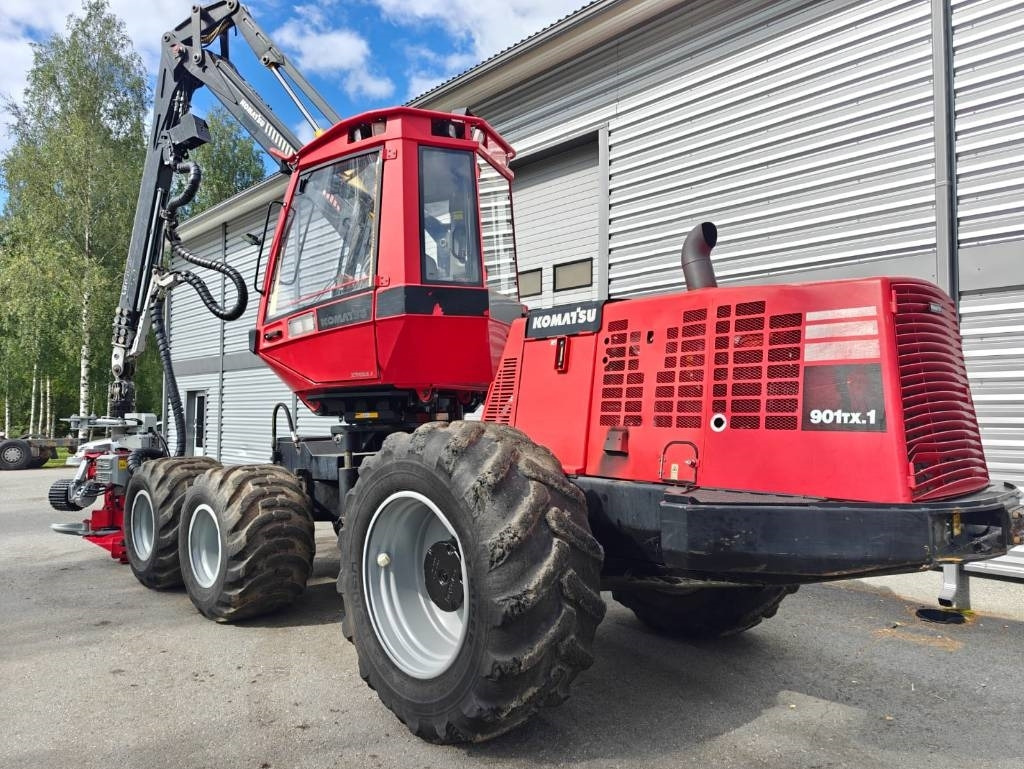 Komatsu 901 TX.1 - Harvestor: obrázek 3 Komatsu 901 TX.1 - Harvestor: obrázek 3