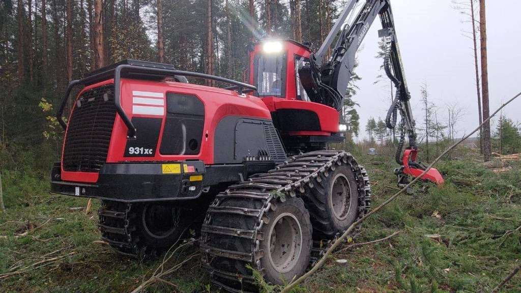 Komatsu 931 XC - Harvestor: obrázek 4 Komatsu 931 XC - Harvestor: obrázek 4