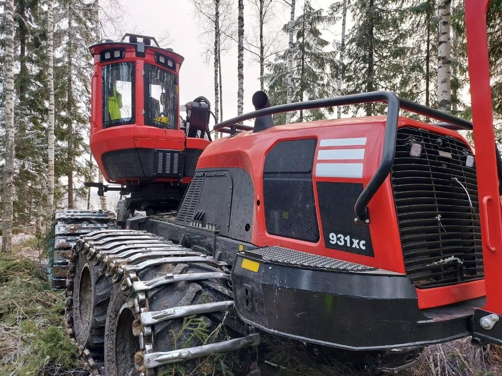 Komatsu 931 XC - Harvestor: obrázek 2 Komatsu 931 XC - Harvestor: obrázek 2