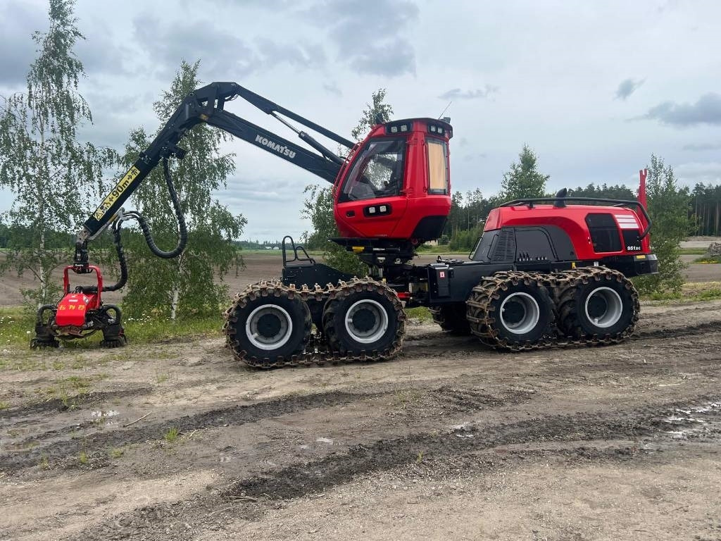 Komatsu 951 XC - Harvestor: obrázek 2 Komatsu 951 XC - Harvestor: obrázek 2