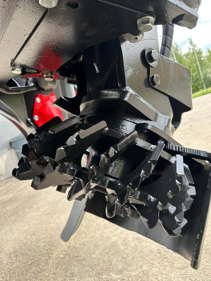 Kácecí hlava Komatsu C 124: obrázek 11 Kácecí hlava Komatsu C 124: obrázek 11