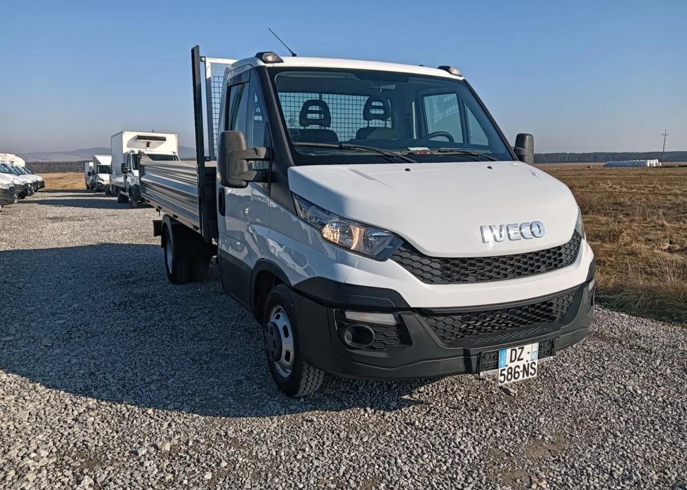Iveco 35C13, 35C12, 35C14, 35C15 - Dodávka sklápěč: obrázek 2 Iveco 35C13, 35C12, 35C14, 35C15 - Dodávka sklápěč: obrázek 2
