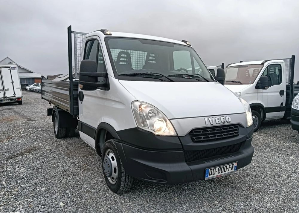 Iveco 35C13,35C12, 35C14, 35C15 - Dodávka sklápěč: obrázek 5 Iveco 35C13,35C12, 35C14, 35C15 - Dodávka sklápěč: obrázek 5