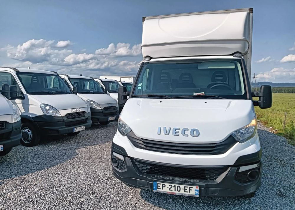 Iveco 35C14, 35C13, 35C15, 35C12 - Dodávka skřín: obrázek 3 Iveco 35C14, 35C13, 35C15, 35C12 - Dodávka skřín: obrázek 3